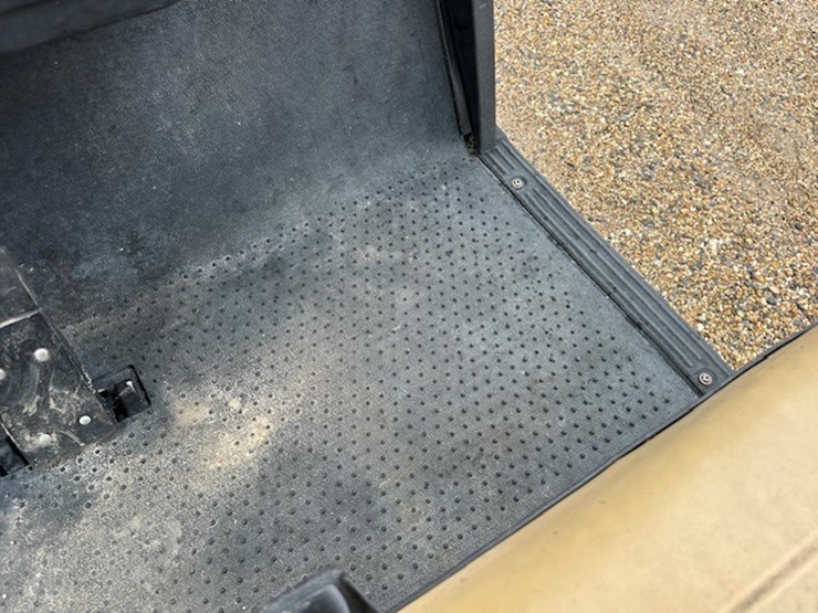 #31105-•-2015-ez-go-txt-|-no-title-image-13