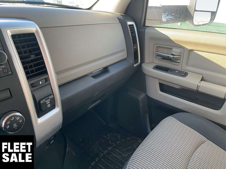 2011-ram-1500-lone-star-image-21