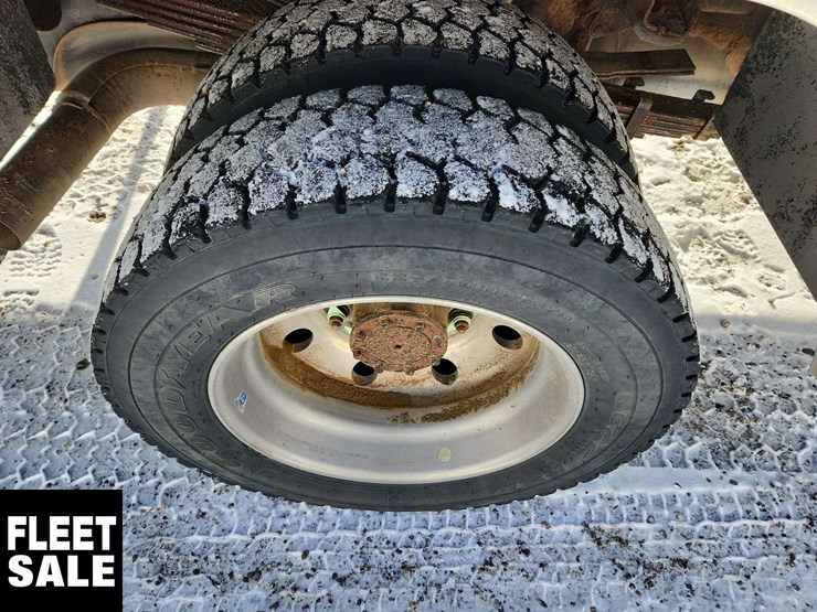 2014-ram-4500-slt-image-12