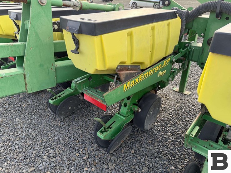 john-deere-1720-image-38