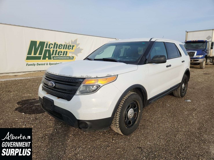 2013-ford-explorer-image-1