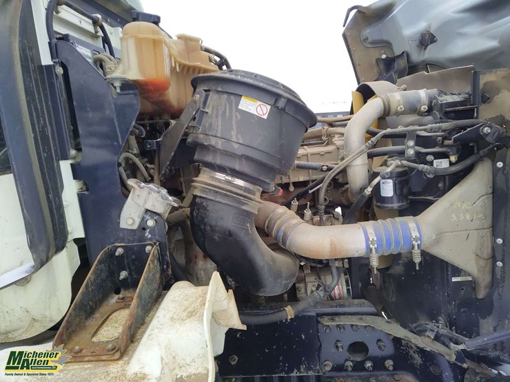 2014-western-star-4700-image-19