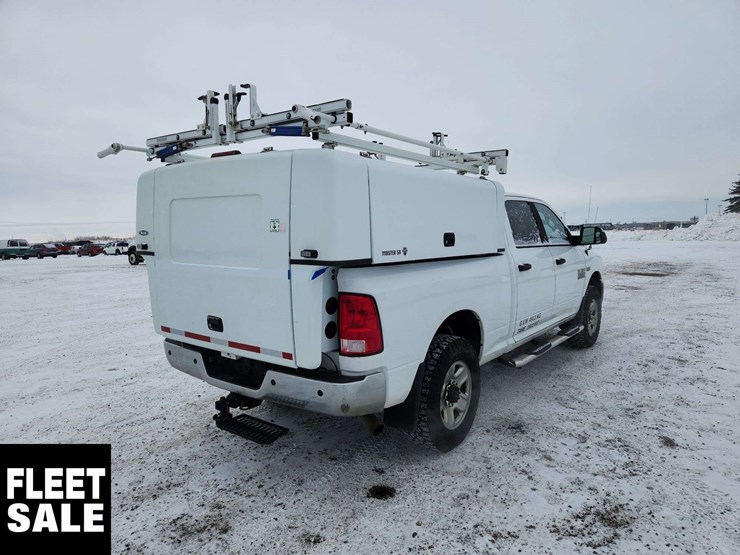 2015-ram-3500-slt-image-4