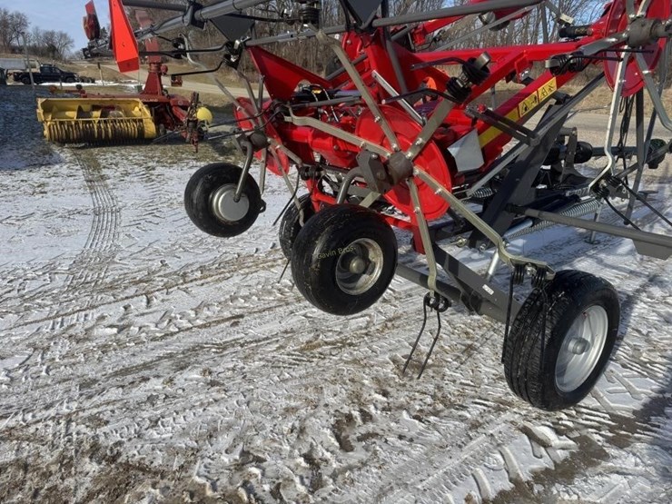 massey-ferguson-td776trc-image-9