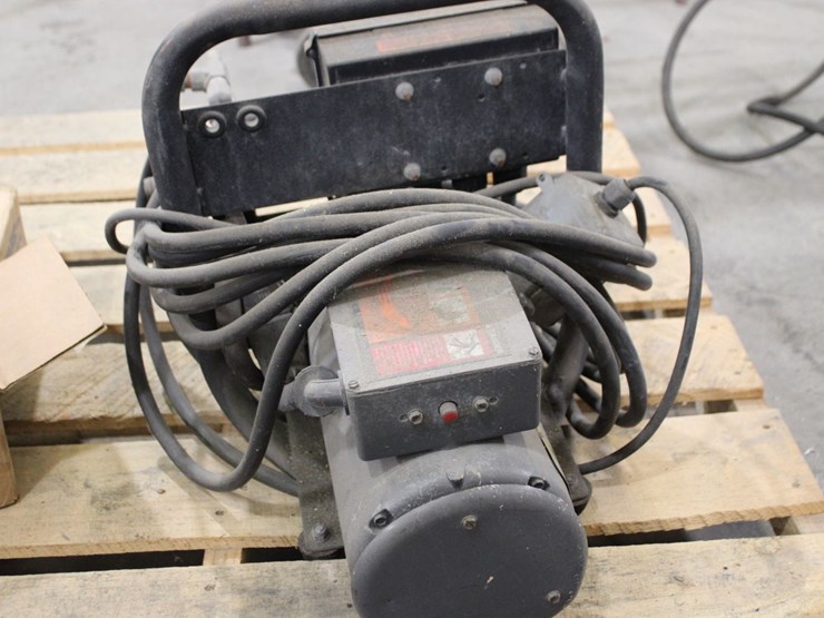 landa-pressure-washer-image-1