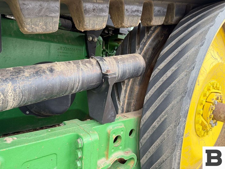 2015-john-deere-8370rt-image-22