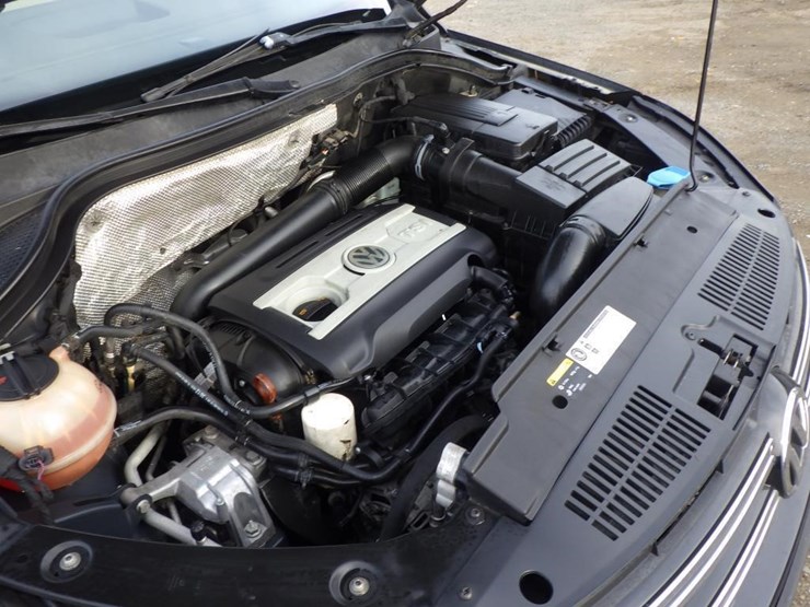 2013-volkswagen-tiguan-image-11