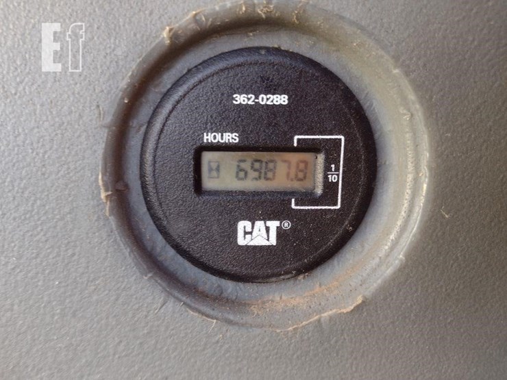 2005-caterpillar-420d-image-11