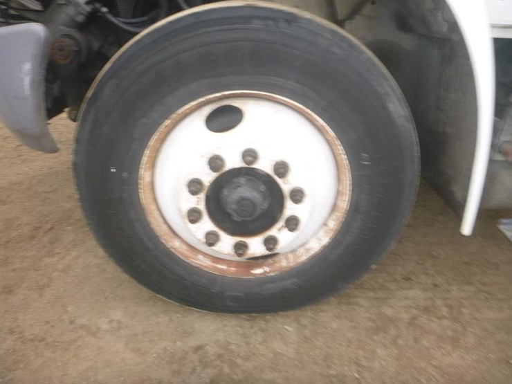 2010-international-durastar-4300-image-19