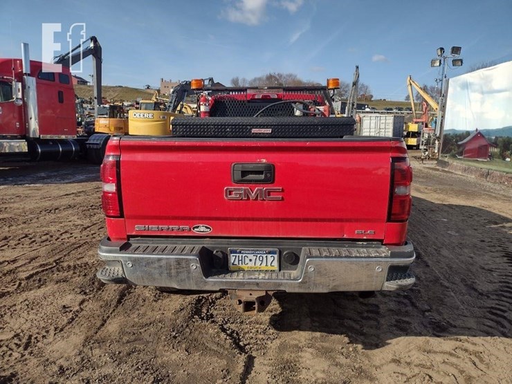 16-gmc-truck^title^-image-4