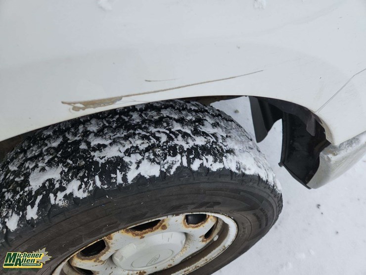 2013-ford-f150-image-36