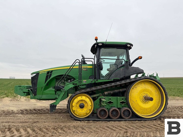 2015-john-deere-8370rt-image-3