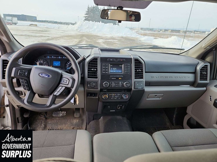 2018-ford-f250-image-19