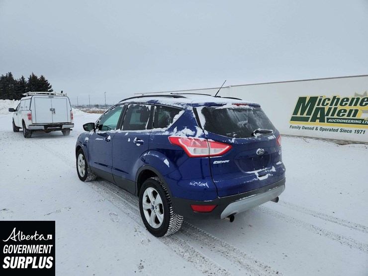 2013-ford-escape-se-image-3