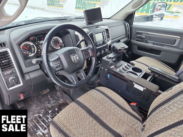 2014-ram-4500-slt-image-18