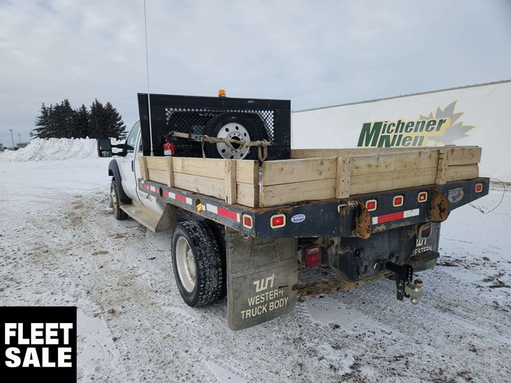 2013-ford-f450-image-3