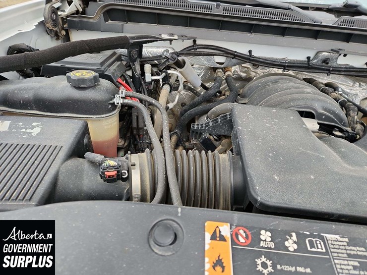 2017-chevrolet-silverado-1500-image-29