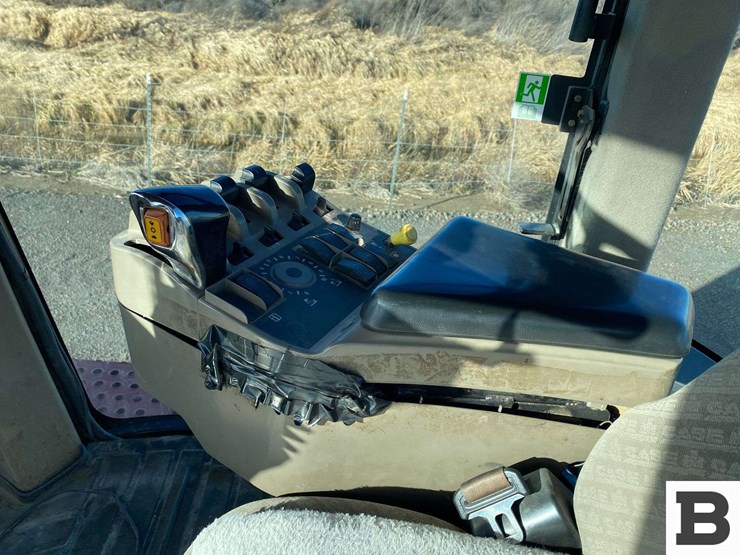 2007-case-ih-480-image-82