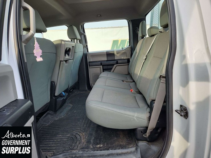 2018-ford-f250-image-15