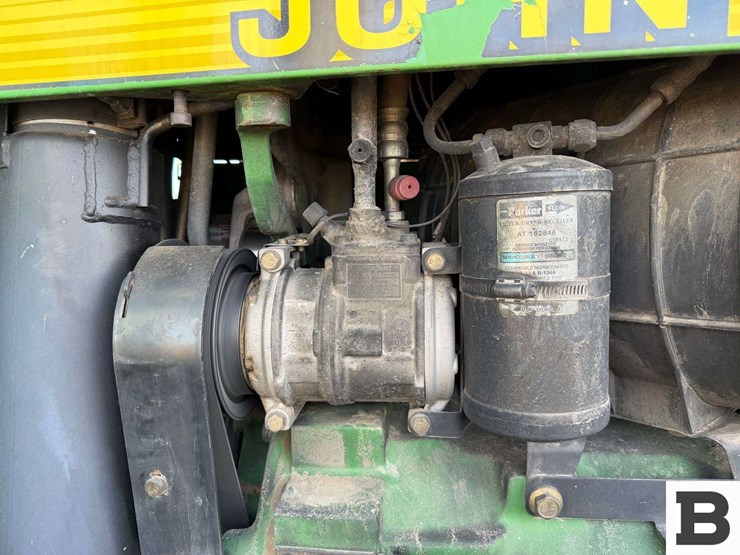 1997-john-deere-8300-image-53