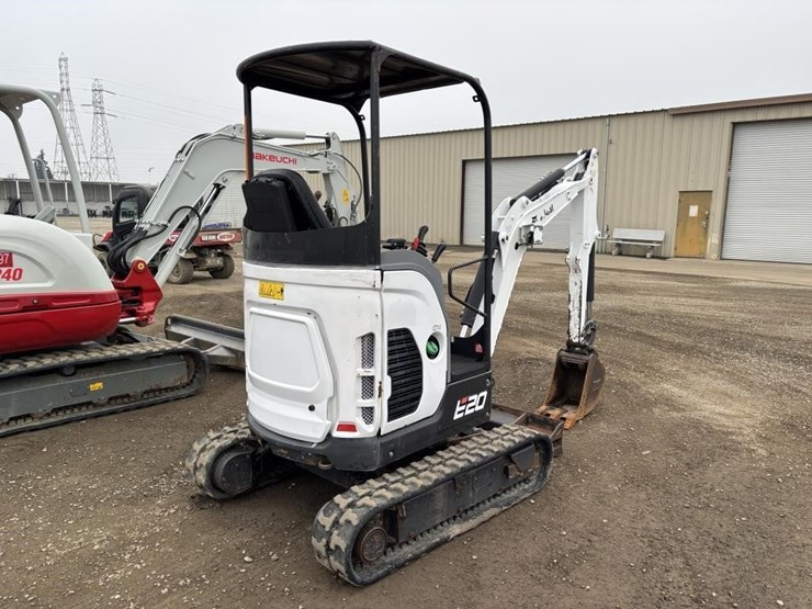 2021-bobcat-e20-image-3