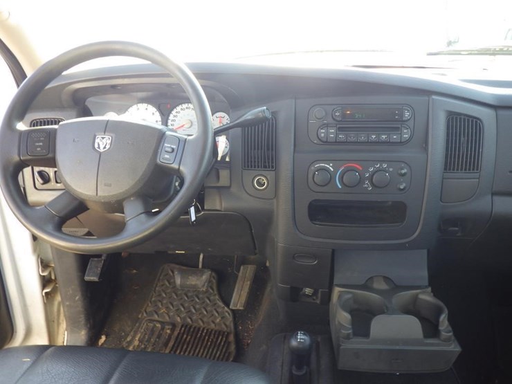 2005-dodge-ram-1500-image-9