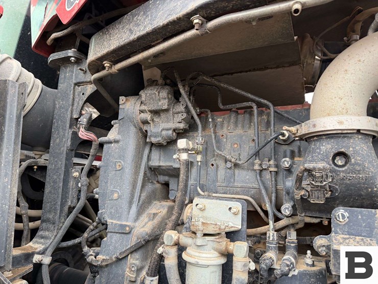 2014-case-ih-steiger-370-rowtrac-image-69