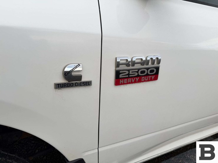 2012-dodge-ram-2500-image-9