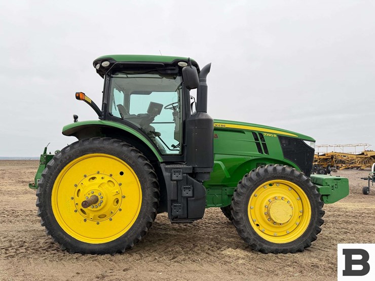 2016-john-deere-7290r-image-7