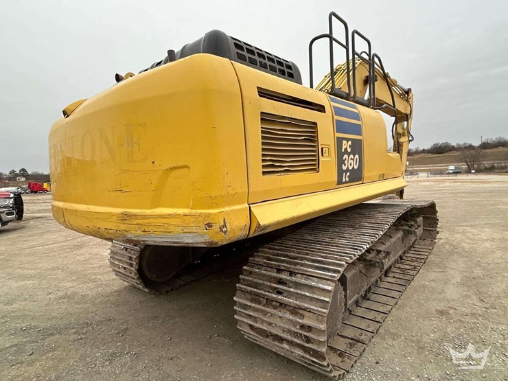 2015-komatsu-pc360-image-4