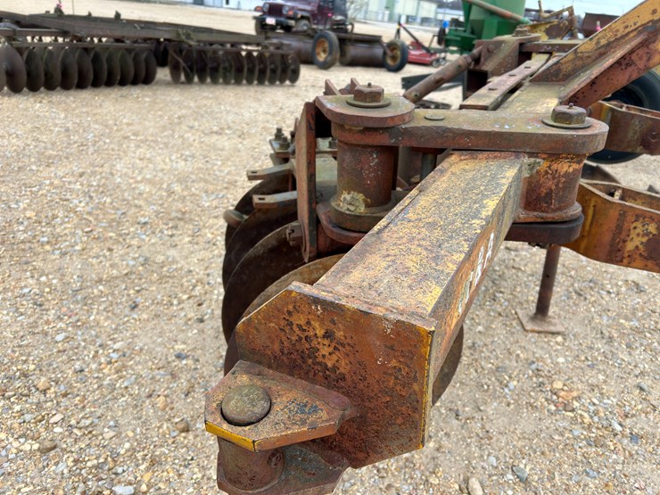 #37753-•-w&a-levee-plow-image-2