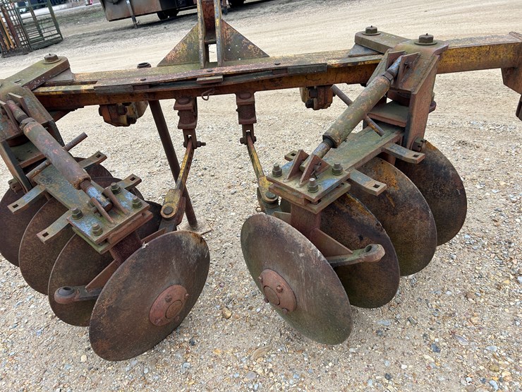 #37753-•-w&a-levee-plow-image-3