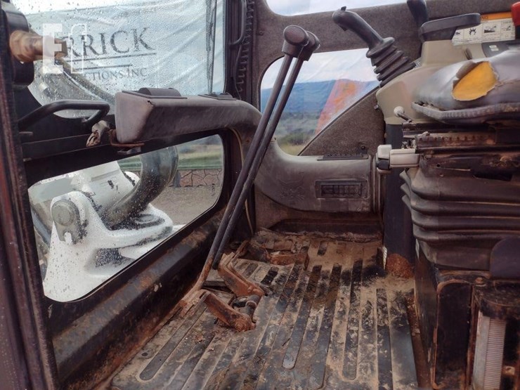 2008-bobcat-337g-image-11