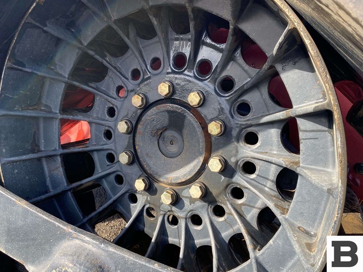 2007-case-ih-480-image-38