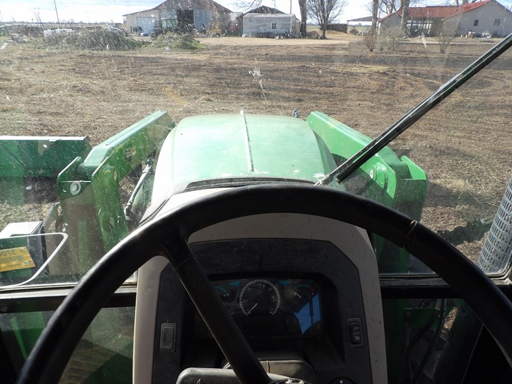 2014-john-deere-5085e-image-30