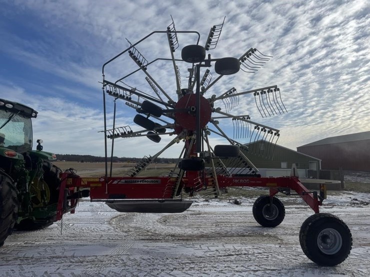 massey-ferguson-rk802-twin-rotary-rake-image-6