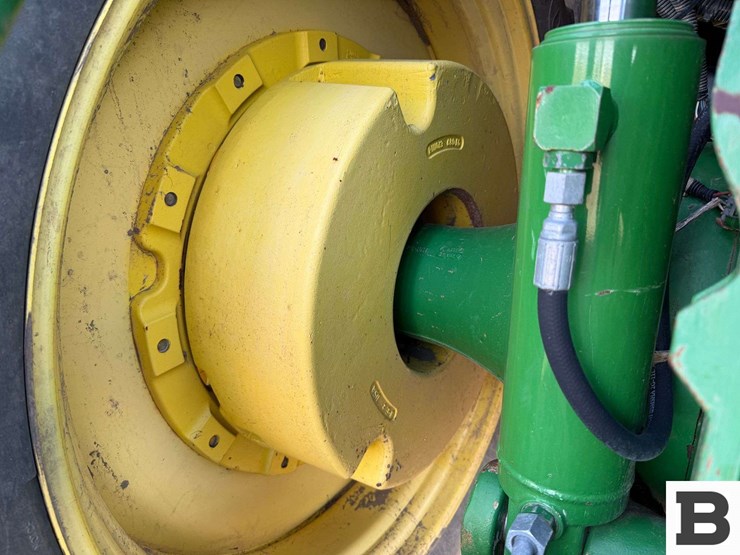 1997-john-deere-8300-image-37