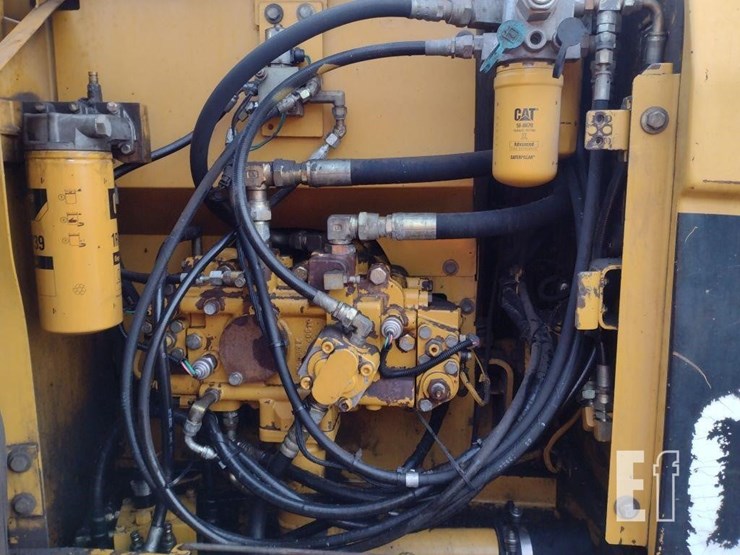 2004-caterpillar-315cl-image-44