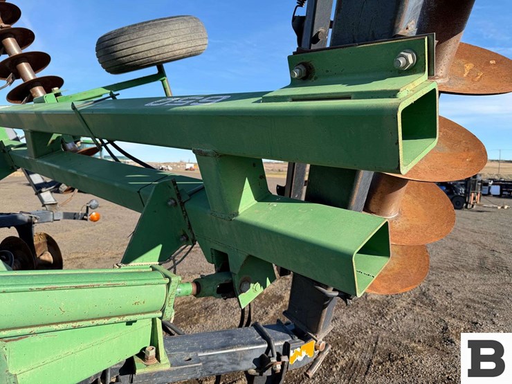 john-deere-650-image-17