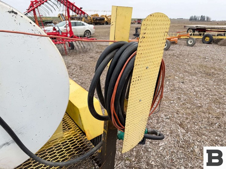 homemade-fuel-trailer-image-18