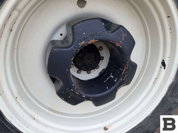 new-holland-t8.330-image-47