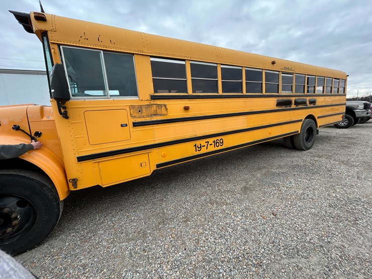 international-3800-image-1