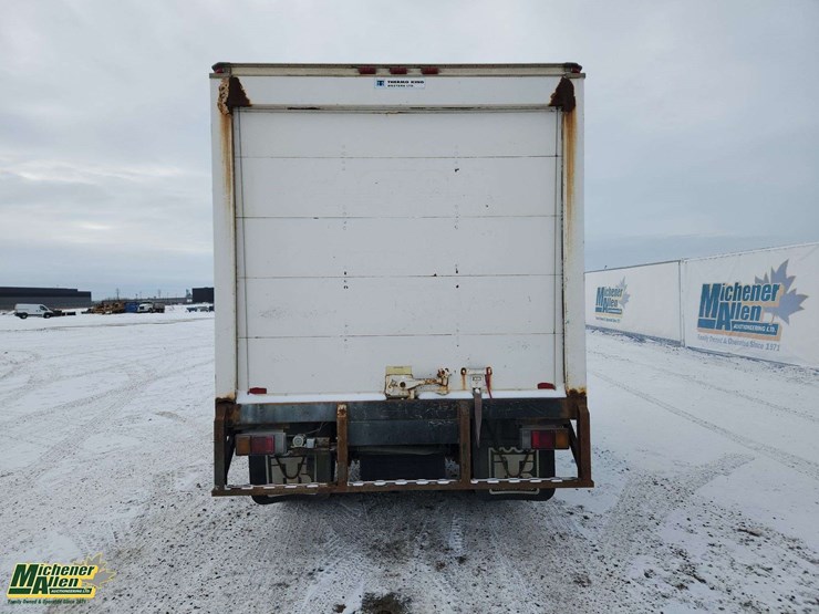 2003-gmc-w4500-image-7