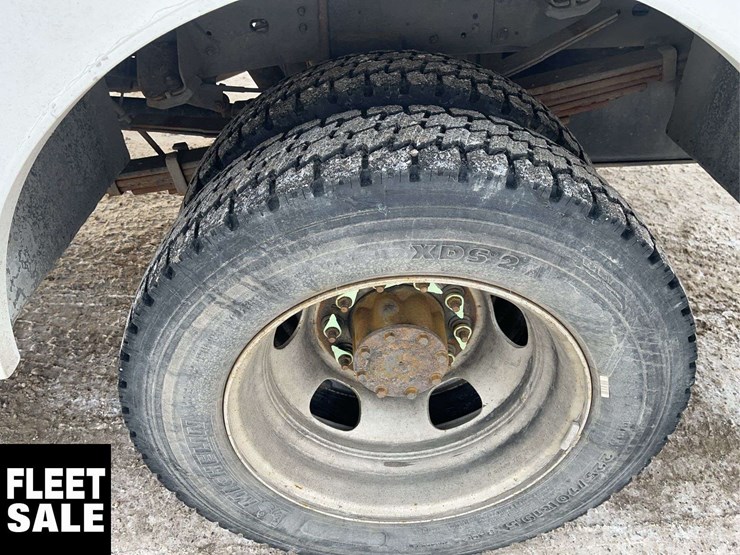 2016-ram-5500-4x4-s/a-service-truck-image-11