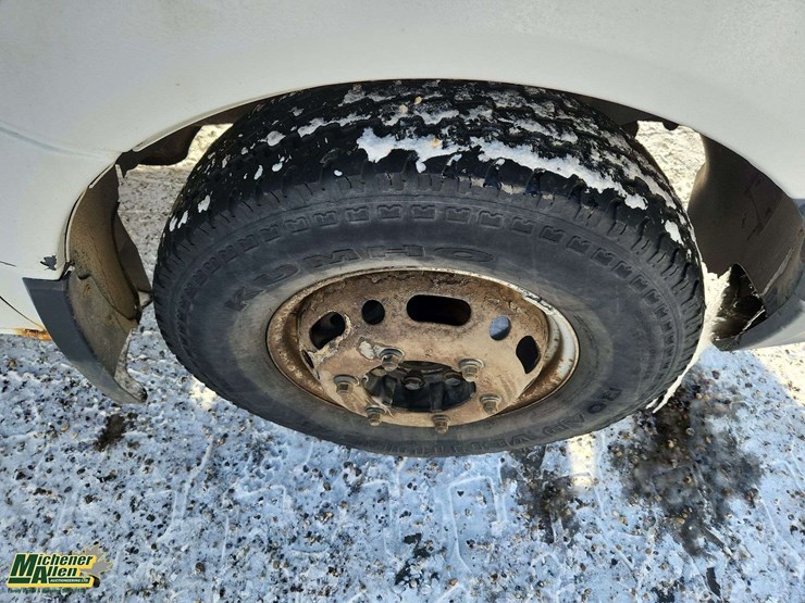 2009-dodge-sprinter-3500-image-11