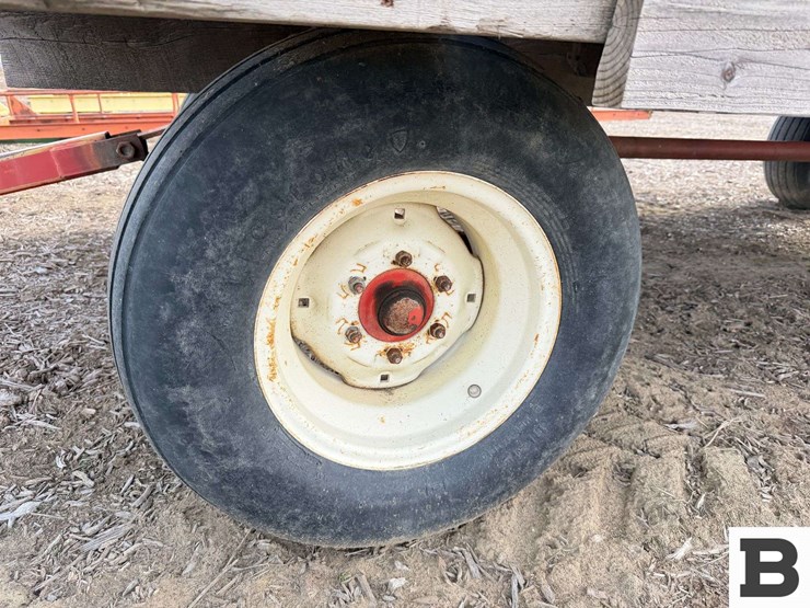 unverferth-rg-8-wood-deck-farm-trailers---pasco,-wa-image-10