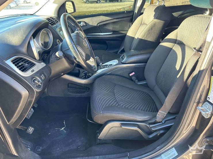 2017-dodge-journey-image-12