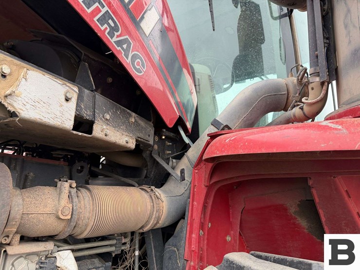 2014-case-ih-steiger-370-rowtrac-image-75