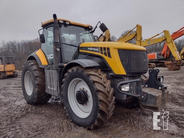 jcb-fastrac-8250-image-26
