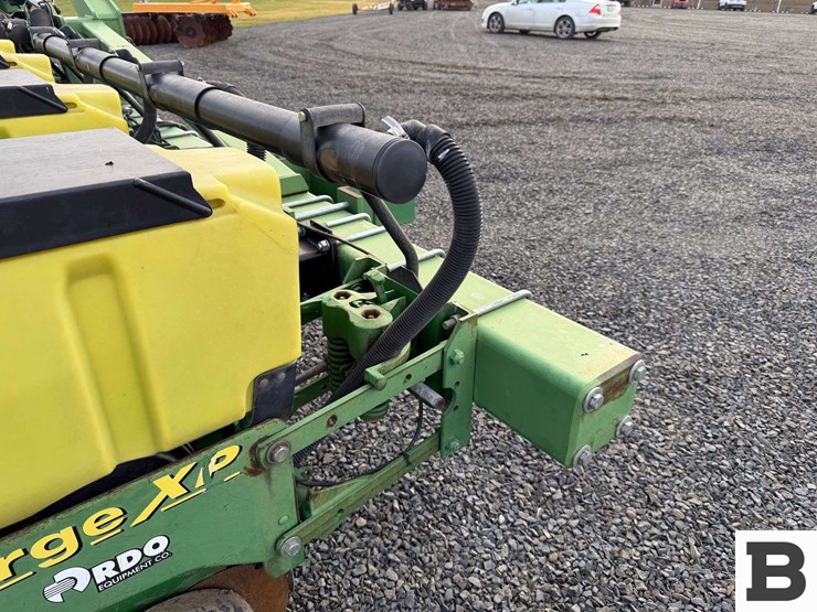 john-deere-1720-image-42